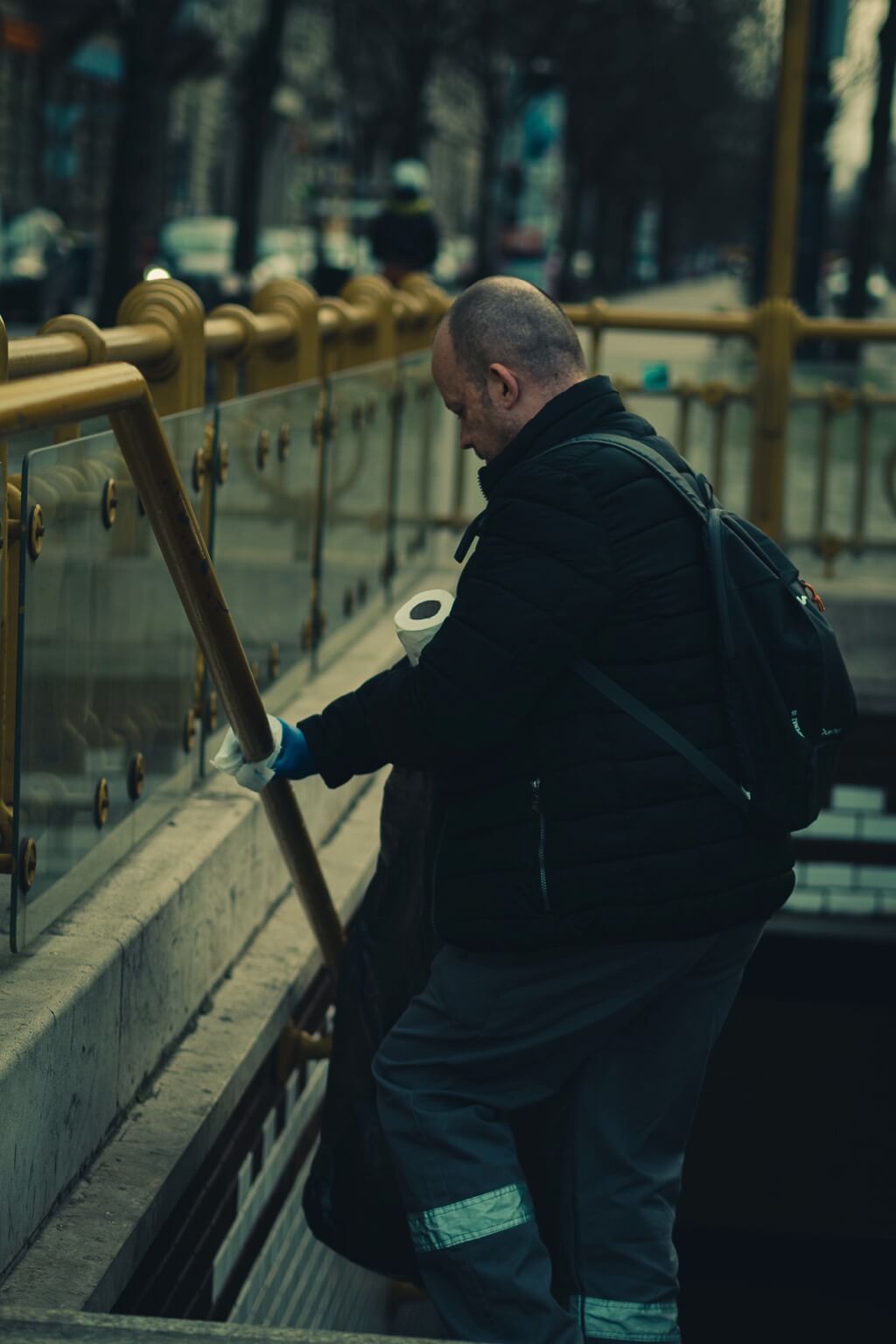 Horváth Dániel - Man Cleaning in Budapest